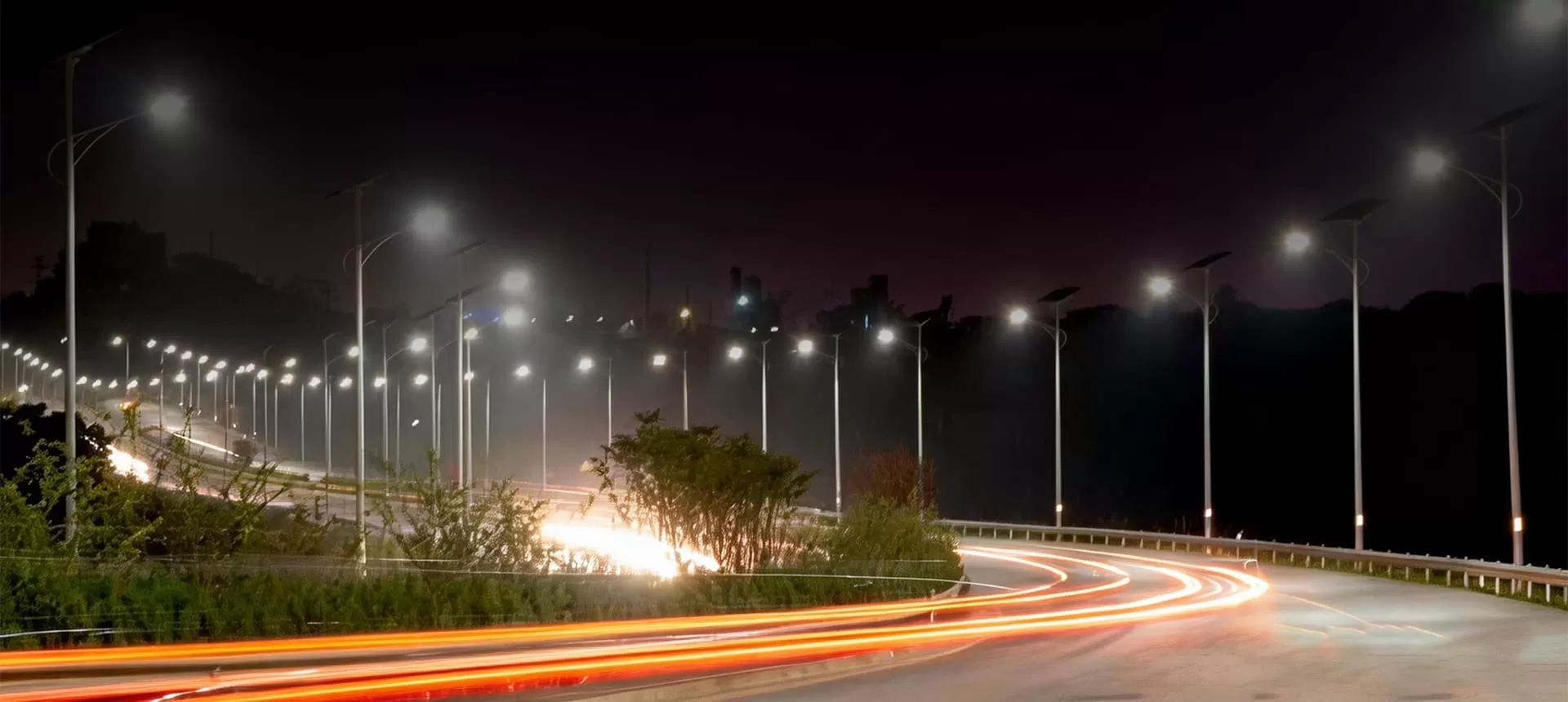 ผู้ผลิตไฟถนนโซล่าเซลล์ LED แบบครบวงจร